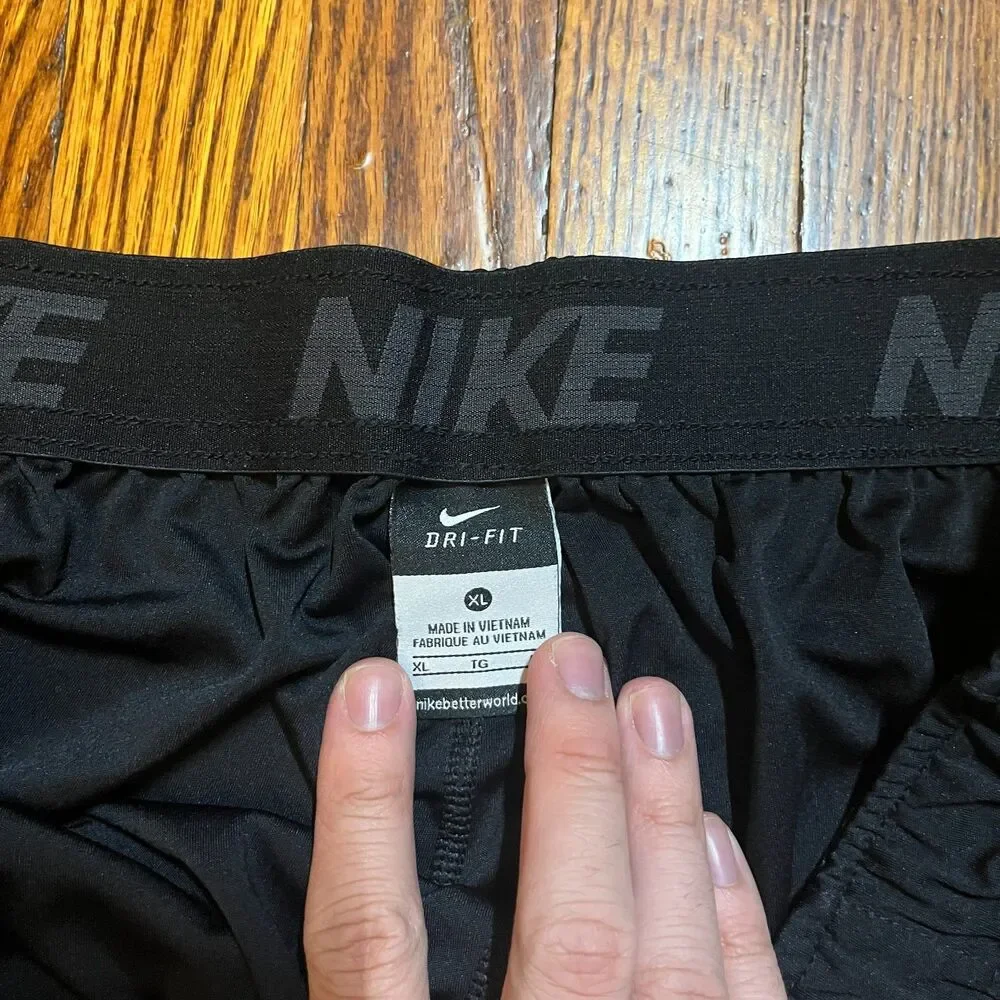 Nike Men's XL Dri-Fit Relaxed Fit Running Gym Workout Athletic Shorts Black